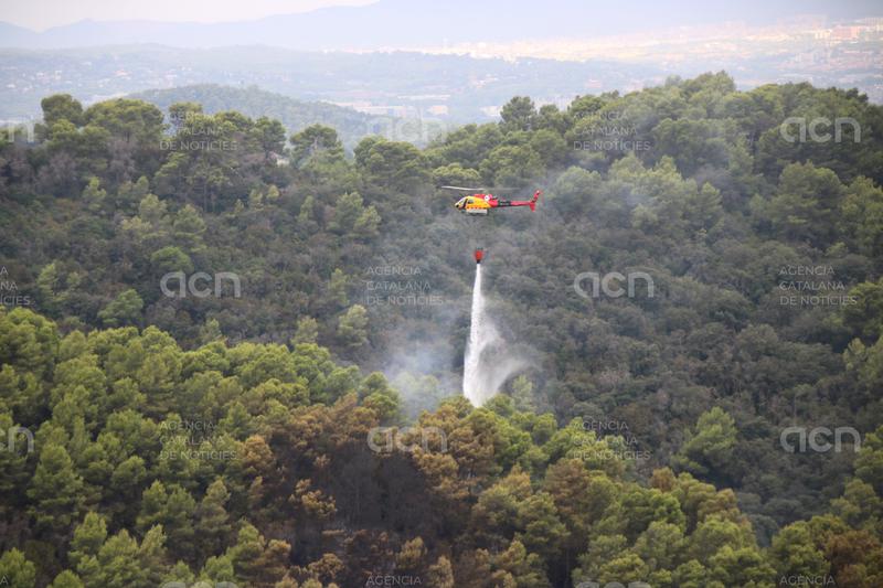 L’incendi de Collserola crema un total de 54 hectàrees, la immensa majoria a Barcelona