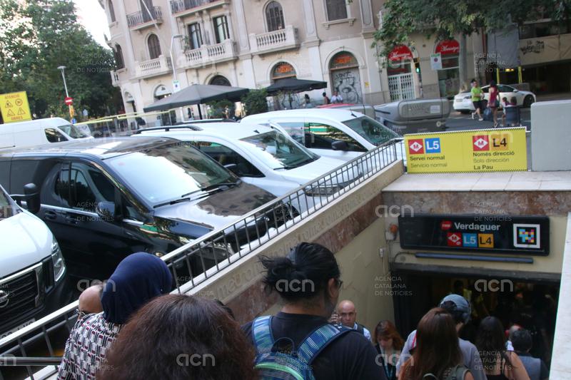 L'estació de Verdaguer recupera la normalitat a partir de dilluns, quan es reobrirà l'L4 i el passadís d'enllaç amb l'L5