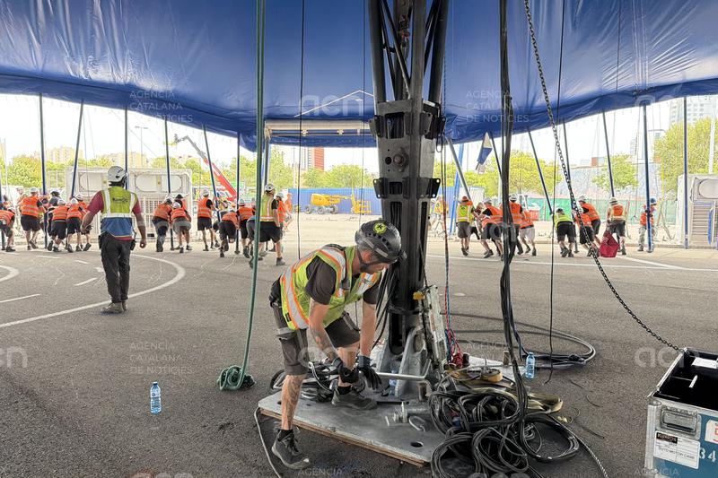El Cirque du Soleil aixeca la gran carpa per acollir ‘Kurios’,  el seu darrer espectacle a l’Hospitalet