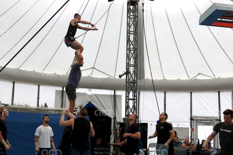 El Cirque du Soleil enllesteix els últims assajos per estrenar 'Kurios' a l'Hospitalet