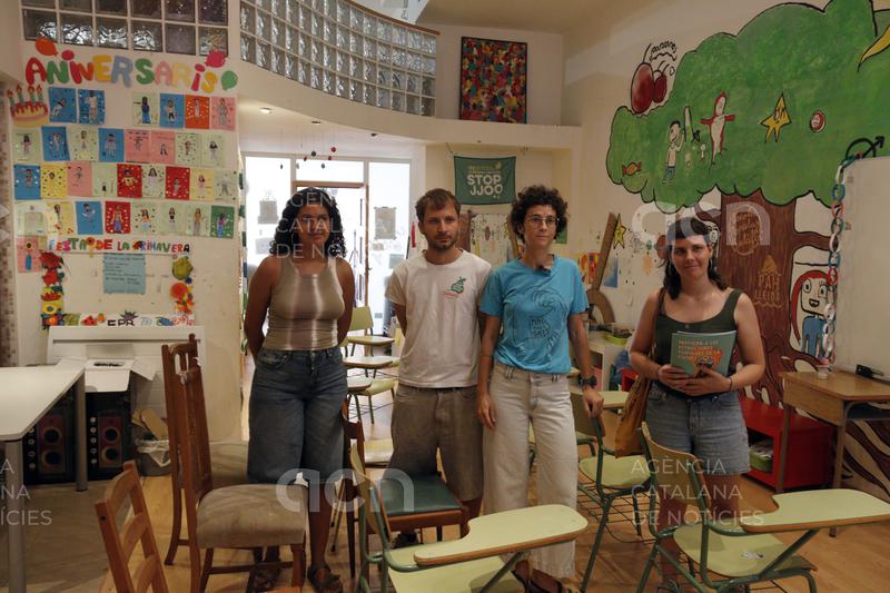 Ajornen el desallotjament de l’Escola Popular de Balàfia, que fa una crida a fer créixer el projecte