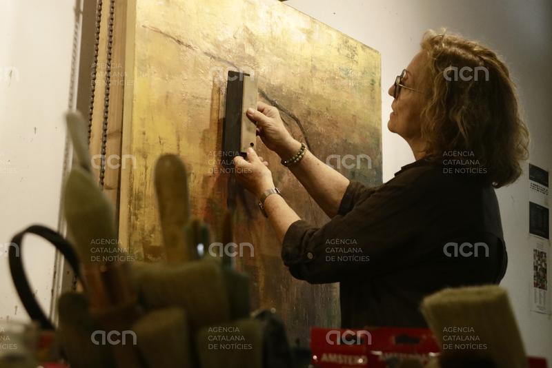Marta Duran 'exporta' els boscos de Les Guilleries arreu del món amb la seva nova proposta artística