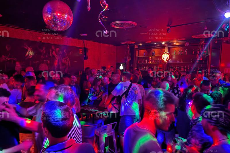 Tanca el YEAH! de Girona, un dels últims bars amb música en directe de la ciutat: "Estem tristos, però contents alhora"