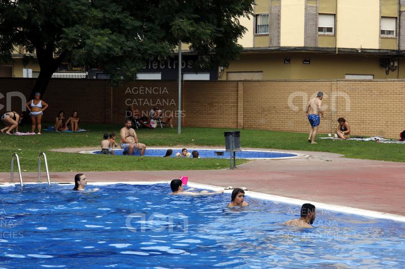 Les piscines municipals de Lleida tanquen temporada i els usuaris reclamen més dies d'obertura per la calor
