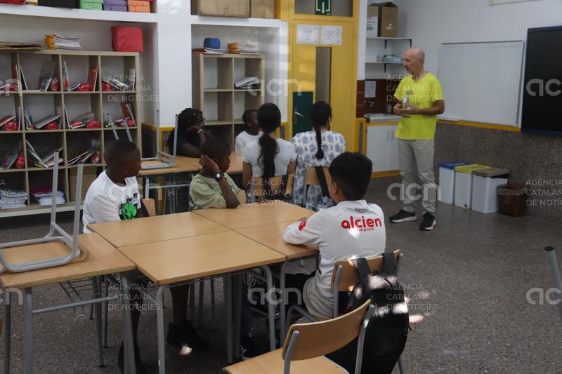 L'escola Dalmau Carles de Girona arrenca el curs amb tres grups nous però amb una mancança de recursos