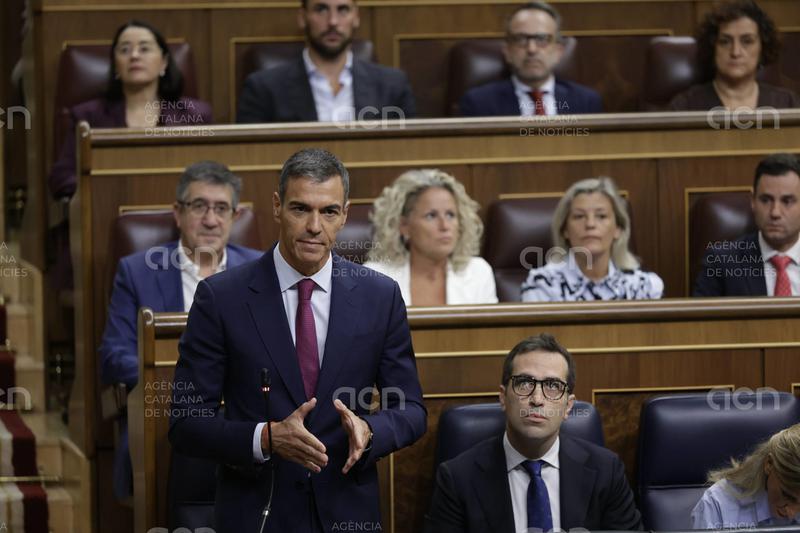 El PP (25,5%) retalla distància amb el PSOE (31%) i Vox puja al 16,6% després de la crisi de Ceuta, segons el CIS