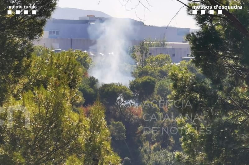 Detingut 'in fraganti' el presumpte autor de tres incendis forestals a Barberà del Vallès