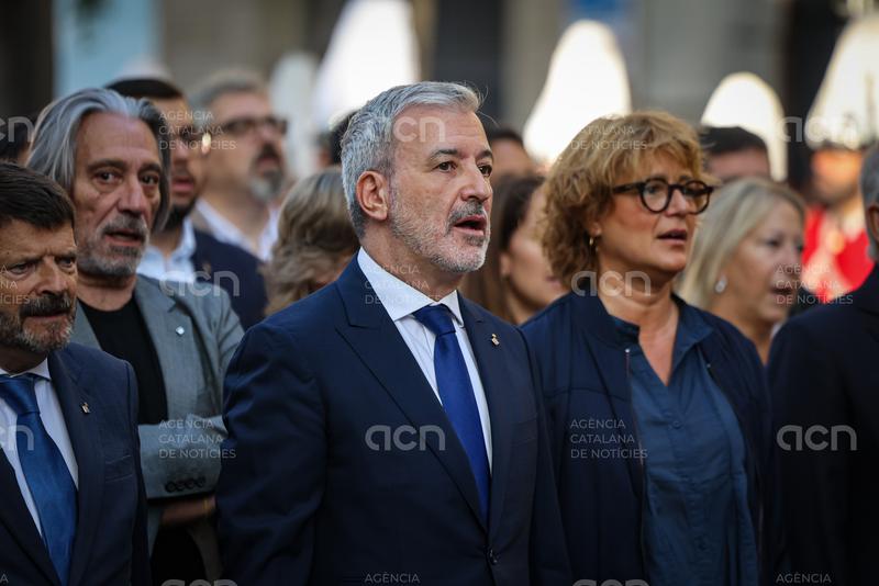 Collboni diu que la força de Catalunya ha estat "saber sumar i avançar junts" i rebutja discursos que volen "dividir"