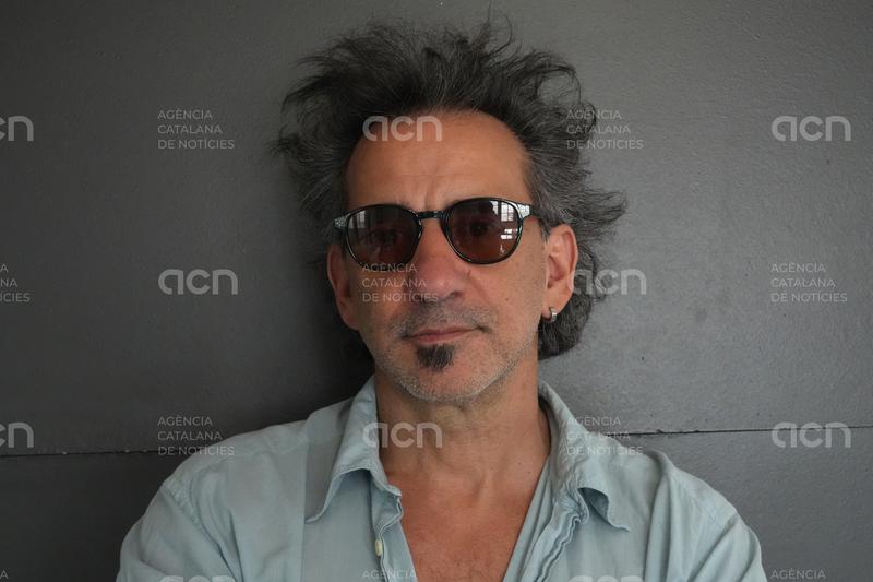 Pablo Trapero: "Vivim situacions extraordinàries que al cinema serien del gènere fantàstic"