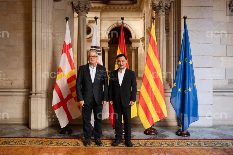 Barcelona i Seül renoven per quatre anys l’acord de cooperació en tecnologia, turisme i habitatge